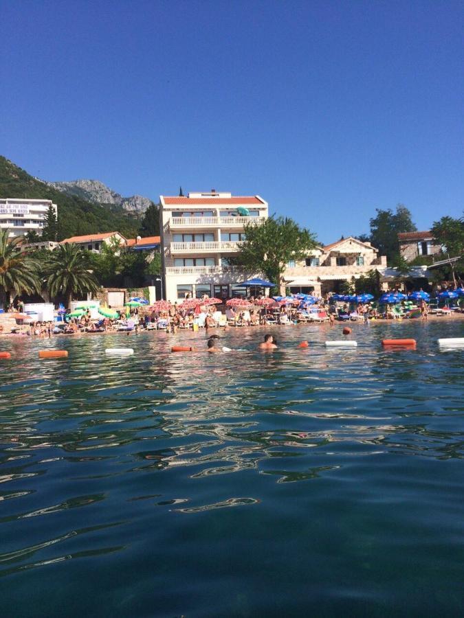 Andaluni Beach Apartments Pržno Kültér fotó